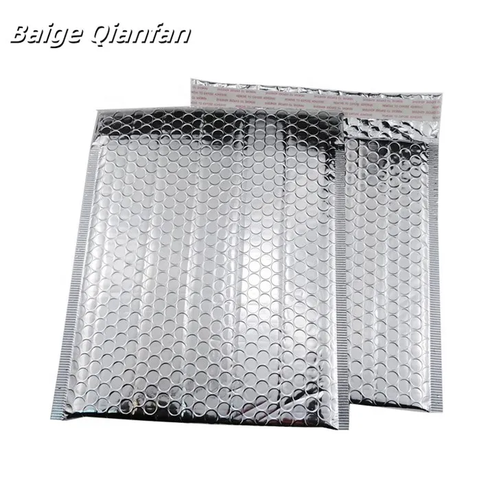 Sudraba folijas burbuļa aploksne ar polsterējumu